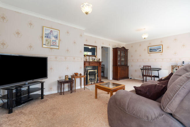 1 Athol Court, Port Erin photo 4