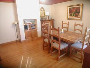DINING ROOM: