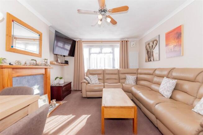 Living/Dining Room