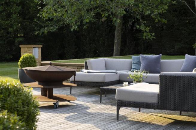 Outdoor Entertaining