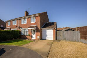 4, Pasture Close, Grantham NG33 5NA