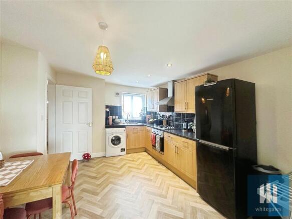 2 bed Terraced for sale Image 10