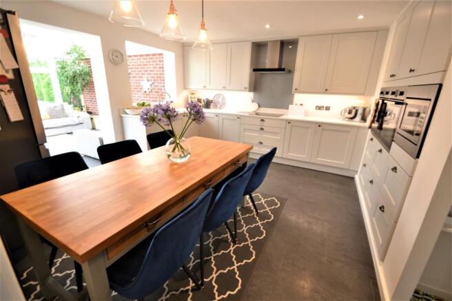 Kitchen/Dining Room