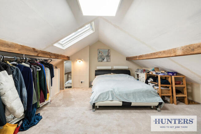 2 bed Semi-Detached Bungalow for sale Image 12