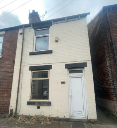 2 bed End of Terrace to rent Image 7