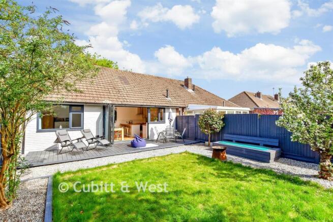 External Lifestyle Photograph