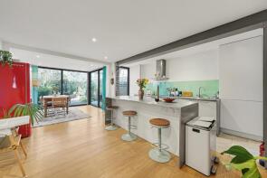 52, Buchanan Gardens, London NW10 5AE