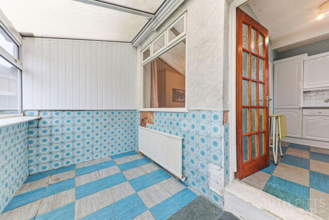 3 bed Semi-Detached for sale Image 7