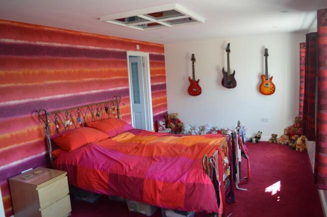 BED 1