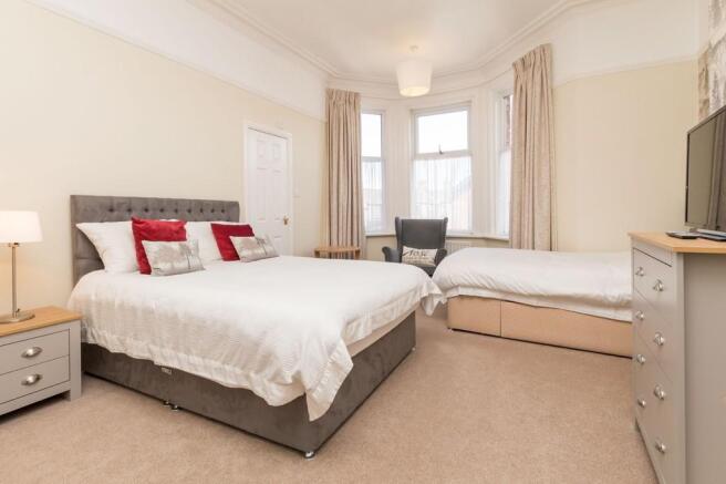 BEDROOM 1