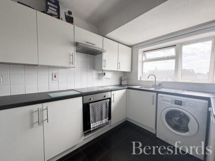 Dudley Road, Romford, RM3
