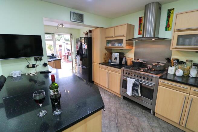 Kitchen 3