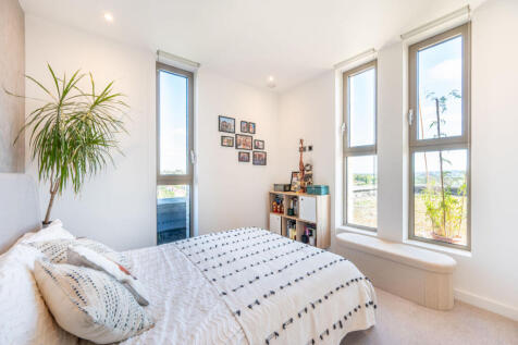 Oberman Road, Dollis Hill, London, NW10