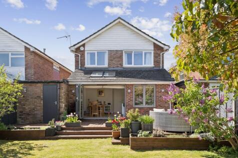 Aldwickbury Crescent, Harpenden, Hertfordshire