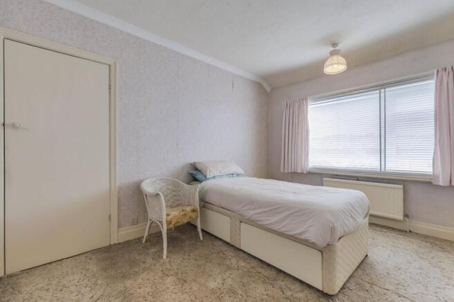 3 bed Semi-Detached for sale Image 10