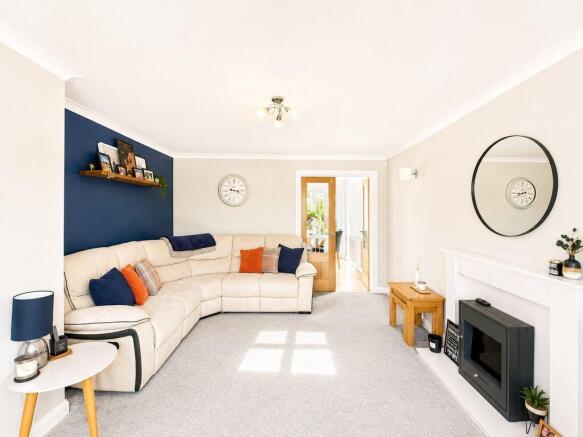 Ogley Hay Road, Burntwood, WS7 2PH photo 4