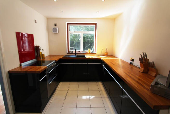 Fitted Kitchen