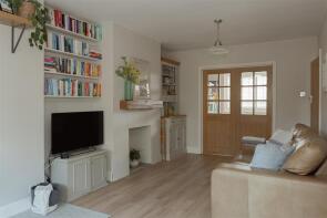 75, New North Road, Reigate RH2 8LZ