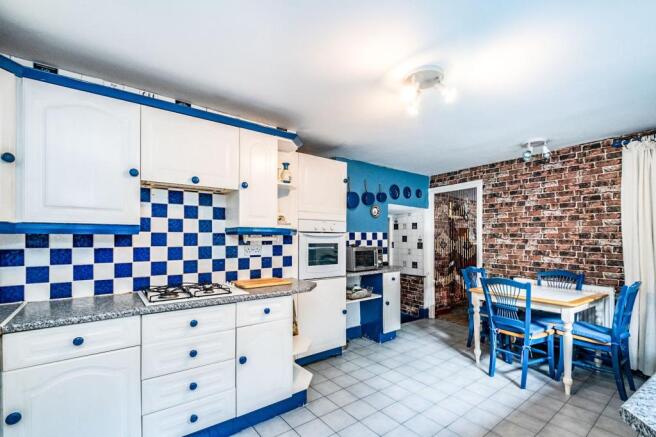 Kitchen/breakfast ro