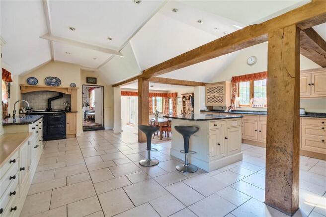 Kitchen/Reception Rm