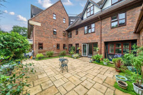 Flat 3, Ashfield Place, Ashfield Lane, Chislehurst BR7 6TL