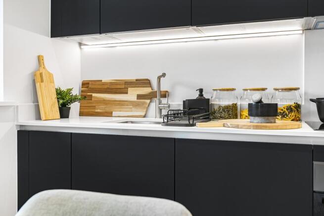 Lampton Parkside - 2-bed -