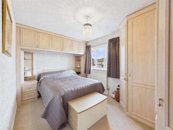 2 bed Semi-Detached for sale Image 6