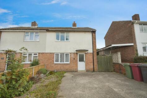 North Side, New Tupton, Chesterfield, S42 6BW