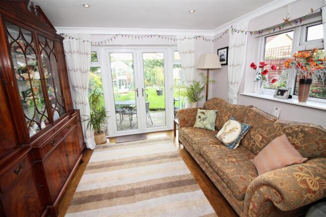 sitting room.JPG