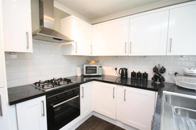 Kitchen..JPG