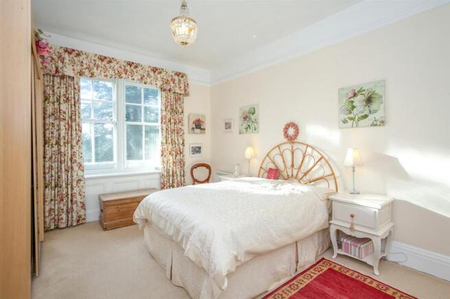Bedroom 2.jpg