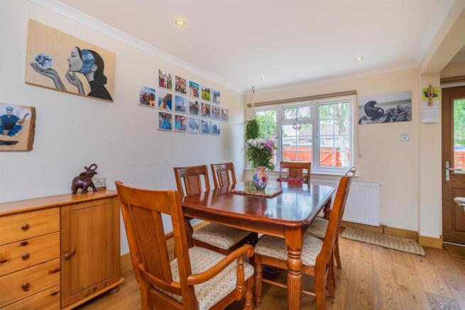 16 The Oval-The-Oval-Guildford-semi-detached-house