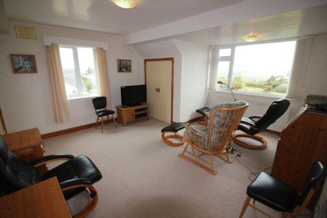 bedroom 2/sitt...