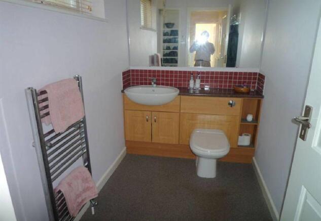 Photo 12