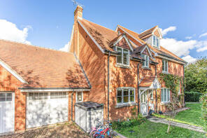 65, The Grange, Hassocks BN6 9FD