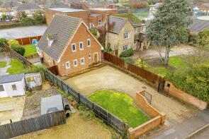 31, Clay Lake, Spalding PE11 2QG