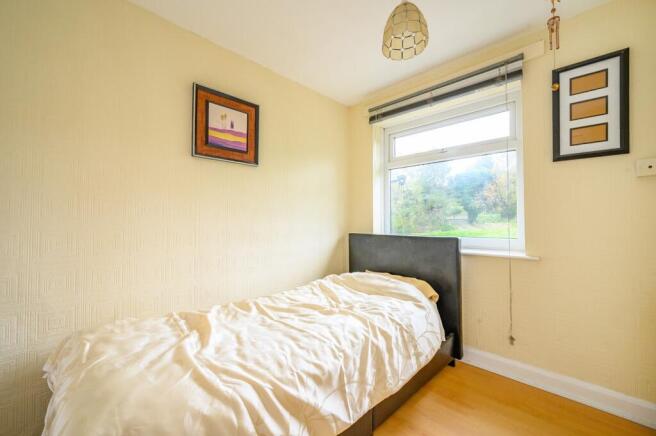 3 bed Semi-Detached for sale Image 10