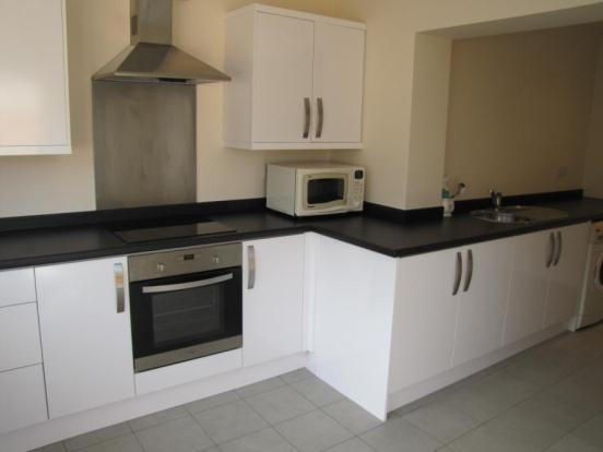 Kitchen 1