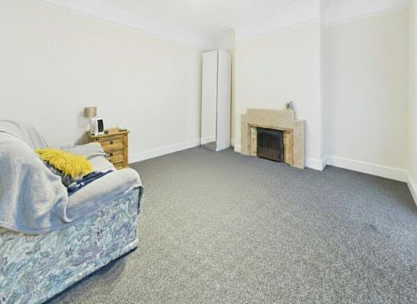 cam04425g0pr0345still001001