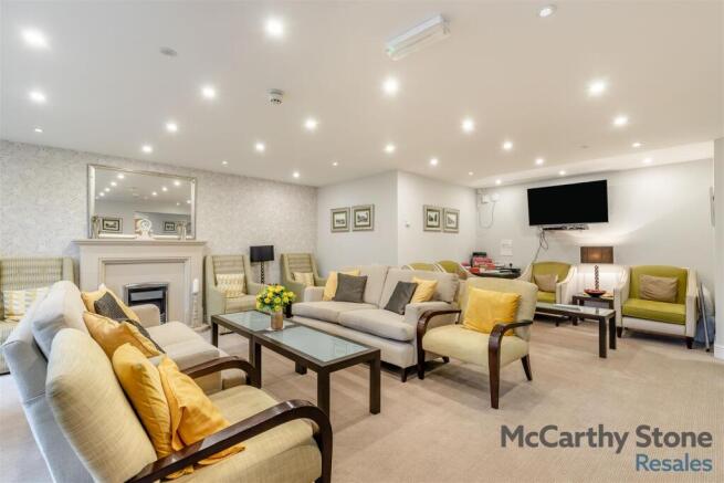 8667770-interior16.jpg