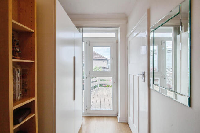 2 bed Detached for sale Image 9