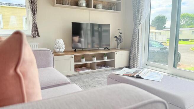 2025 Willerby Malton Elite, Amble Links Coastal Holiday Park, Amble, Morpeth, Northumberland, NE65 0SD photo 3