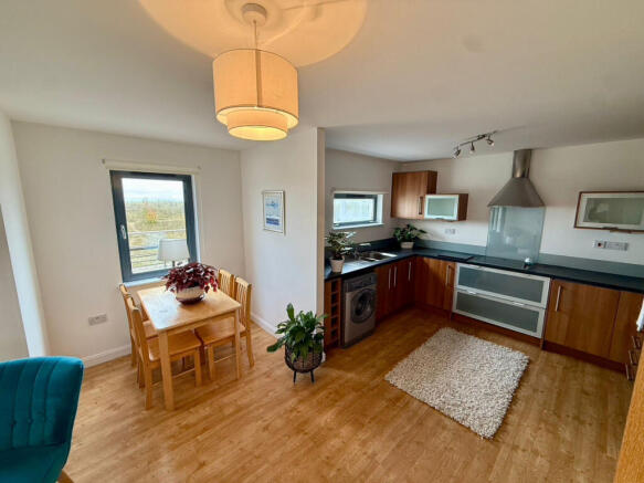 Fishermans Way, Swansea, SA1 photo 4