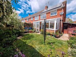 12, Gore Cross Way, Bridport DT6 3EN