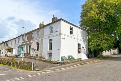Wellington Terrace, Falmouth, TR11