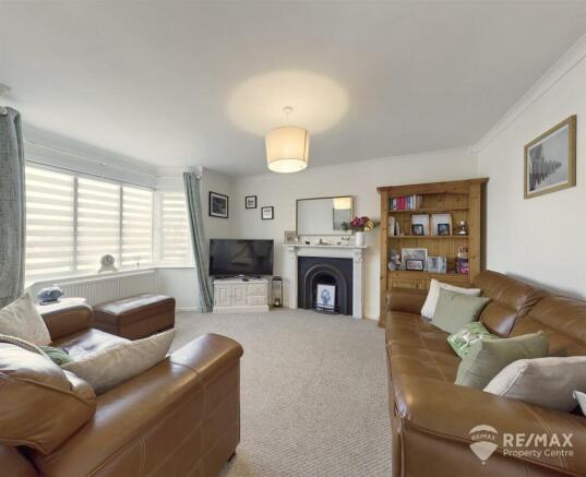 Sitting Room 1.jpg