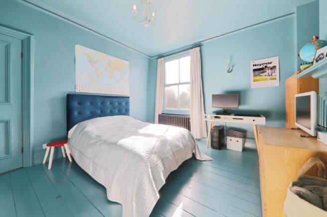 5 bed Terraced for sale Image 12