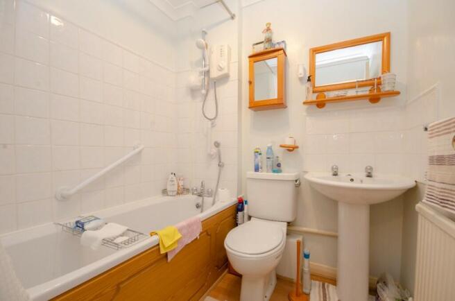 Photo 8