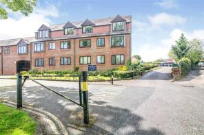 301, 58 Grosvenor Court, The Green, Kings Norton, Birmingham B38 8RU