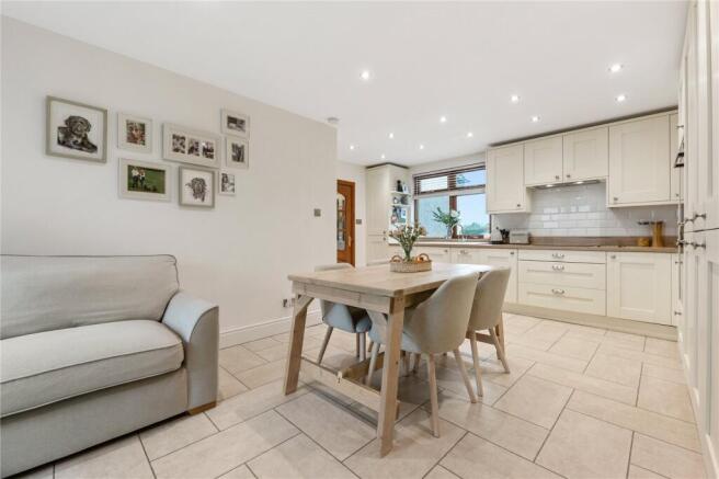 Kitchen/Dining A